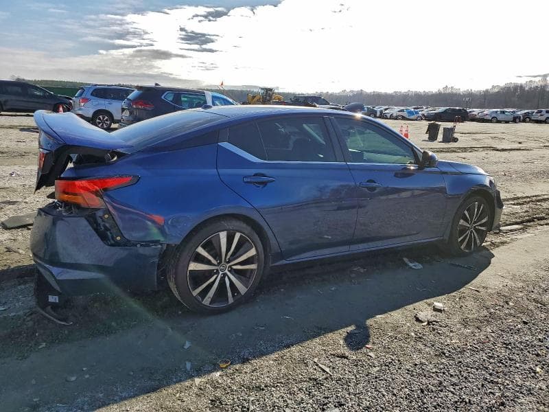2019 NISSAN ALTIMA SR 3
