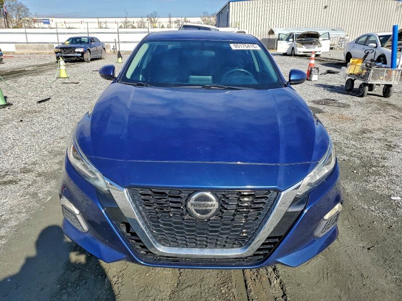 2019 NISSAN ALTIMA SR 5