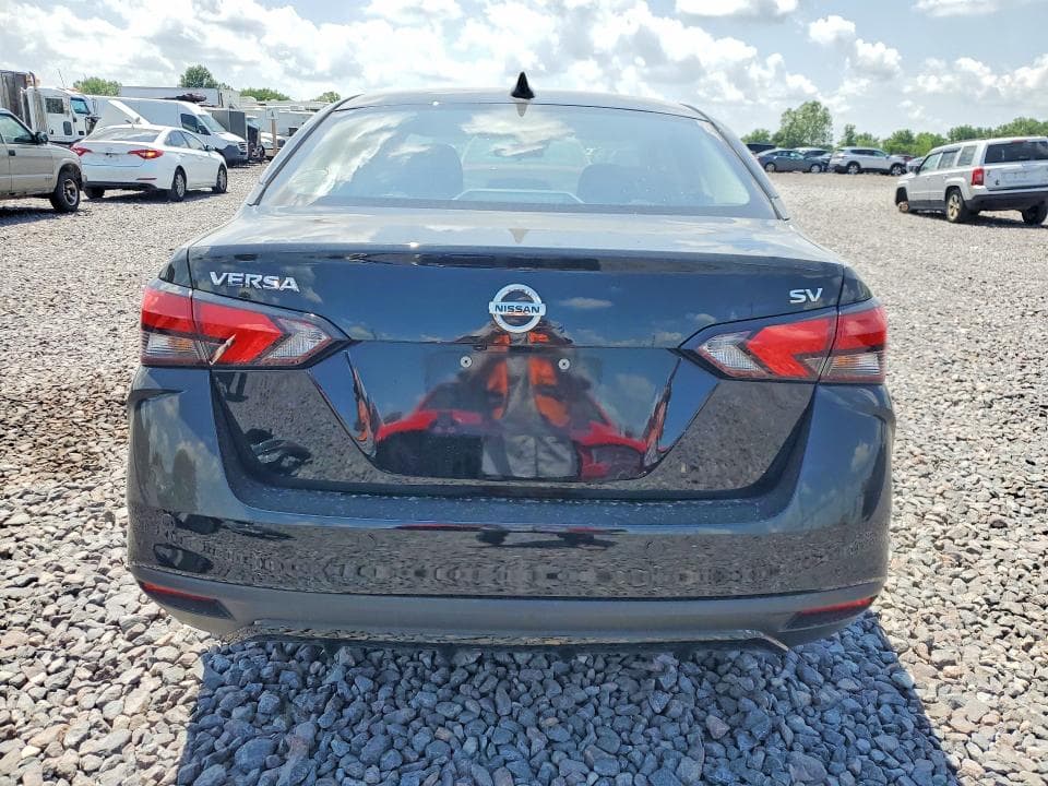 2022 NISSAN VERSA SV SV 6