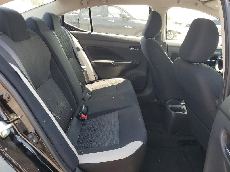 2022 NISSAN VERSA SV SV 10