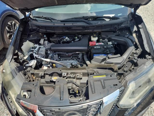 2017 NISSAN ROGUE SV 12