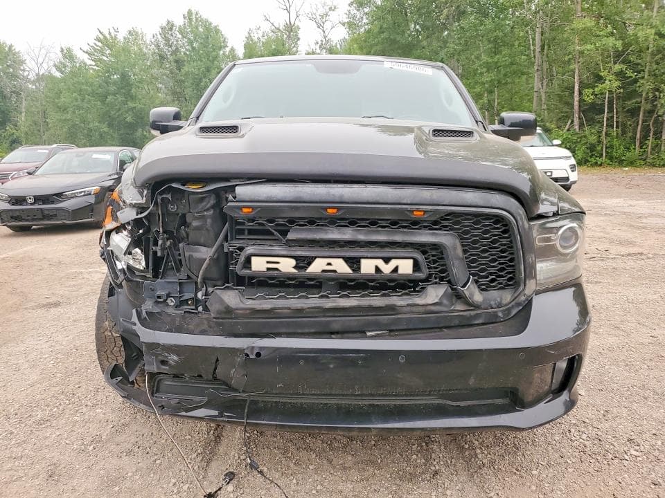 2017 RAM 1500 SPORT 5