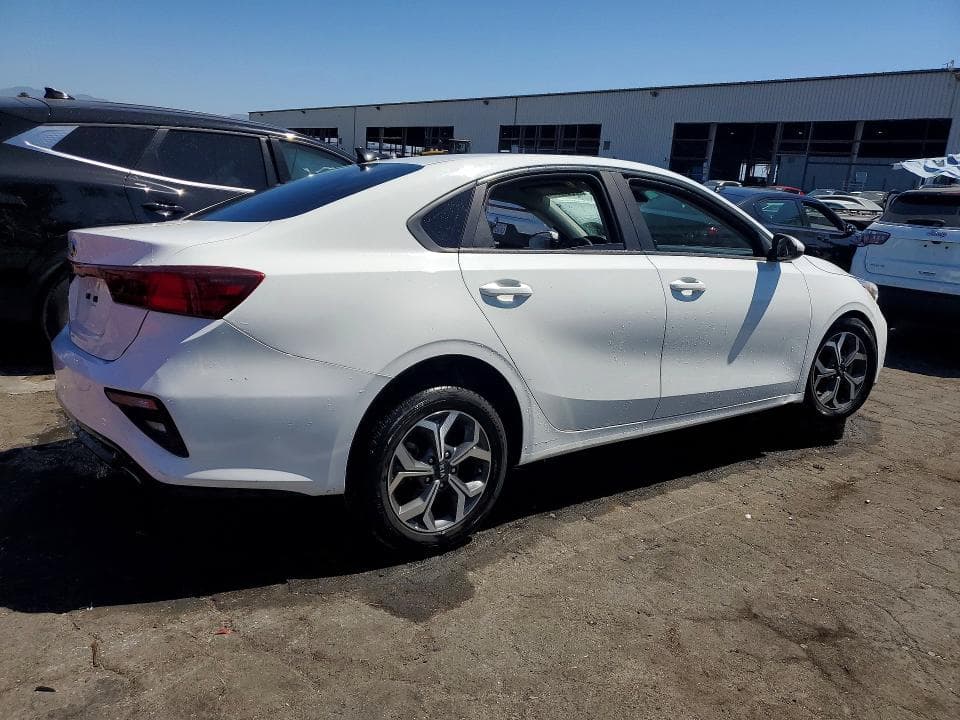 2021 KIA FORTE LXS 3