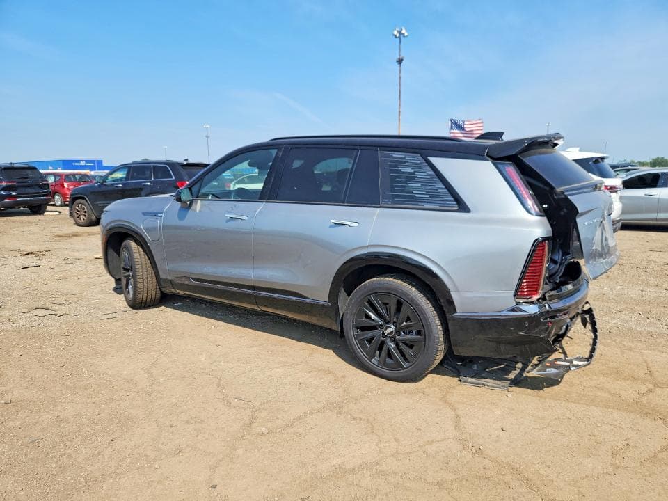 2026 CADILLAC VISTIQ SPORT 2