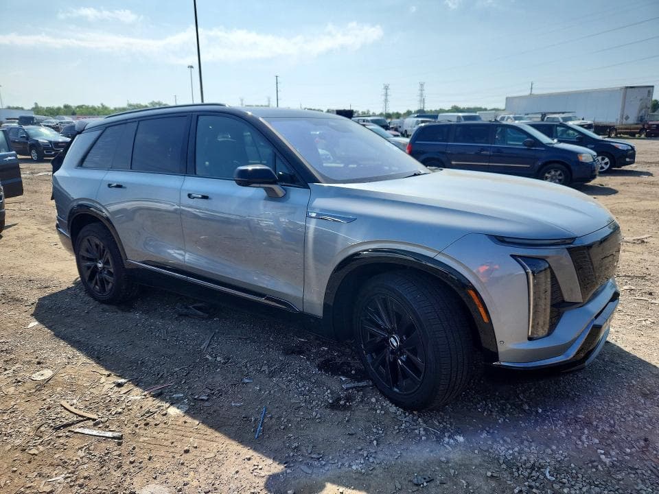 2026 CADILLAC VISTIQ SPORT 4