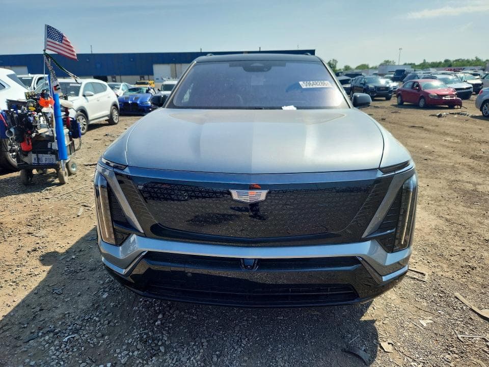 2026 CADILLAC VISTIQ SPORT 5