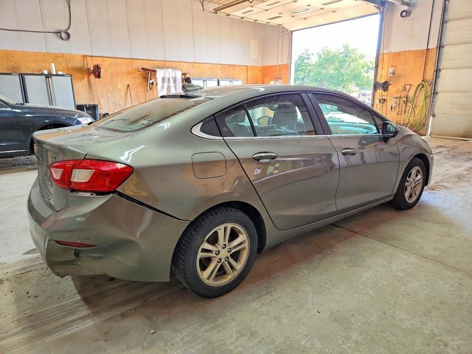 2017 CHEVROLET CRUZE LT LT 3