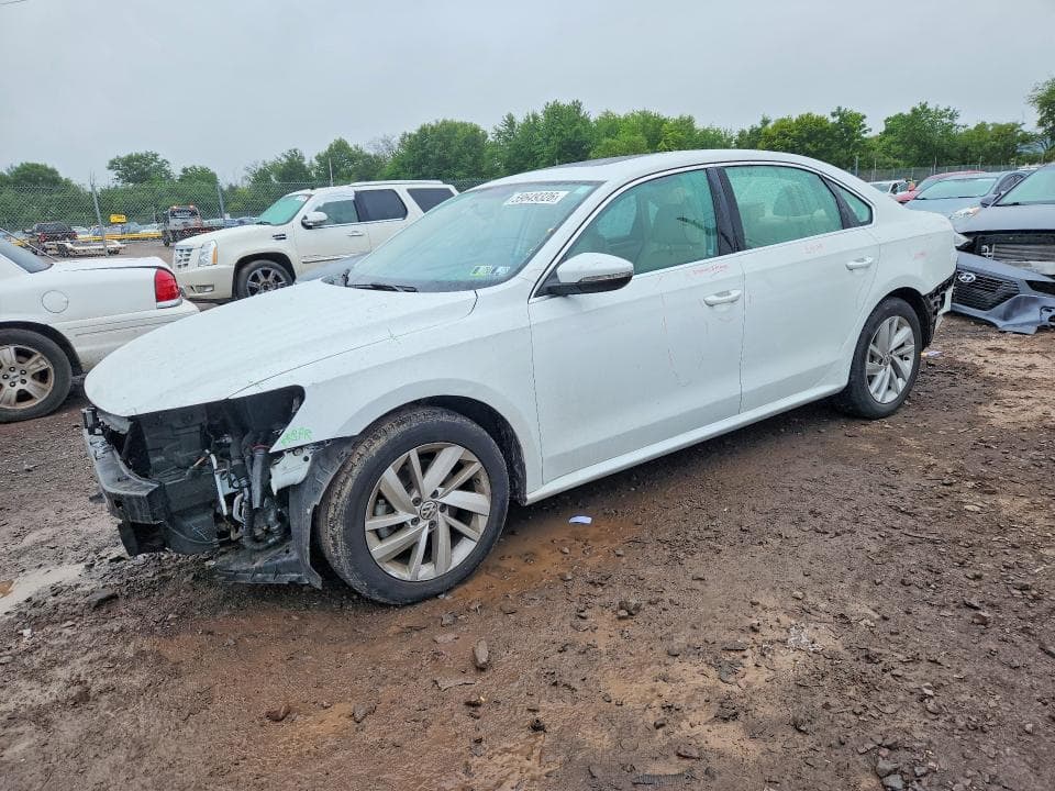 2018 VOLKSWAGEN PASSAT SE - 1
