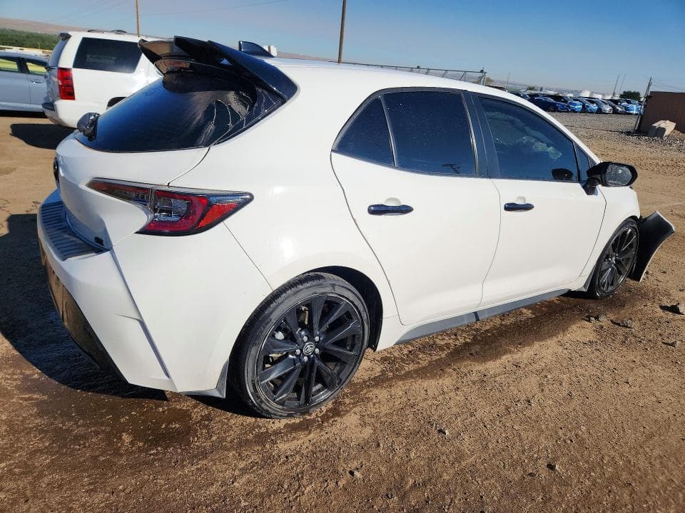 2022 TOYOTA COROLLA HATCHBACK SE NIGHTSHADE EDITION 3