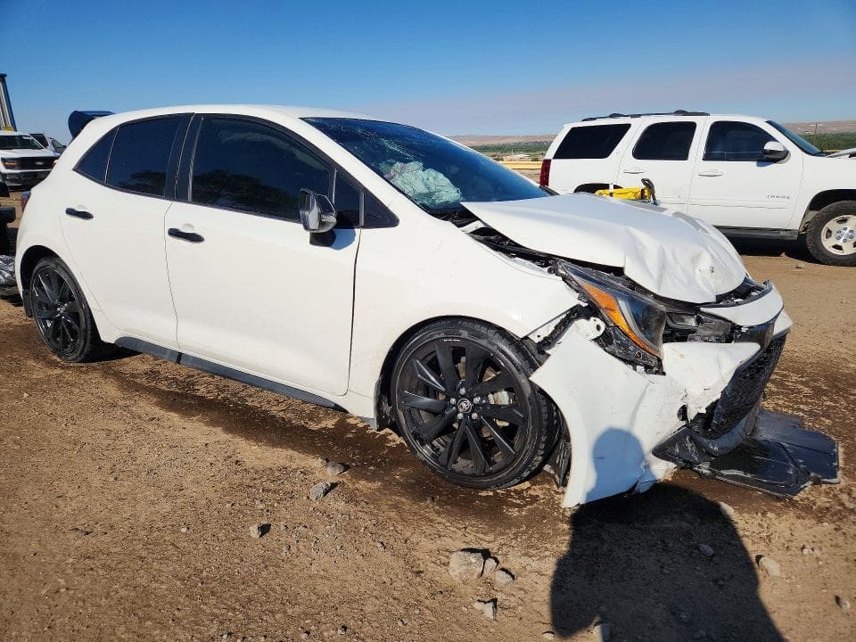2022 TOYOTA COROLLA HATCHBACK SE NIGHTSHADE EDITION 4