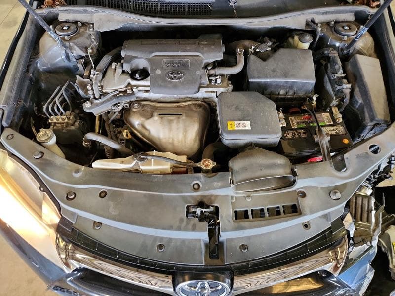 2017 TOYOTA CAMRY SE 11