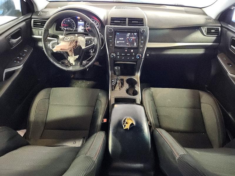 2017 TOYOTA CAMRY SE 8