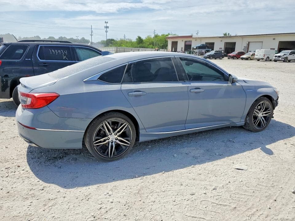 2022 HONDA ACCORD TOURING HYBRID 3