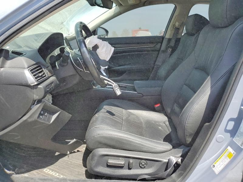 2022 HONDA ACCORD TOURING HYBRID 7