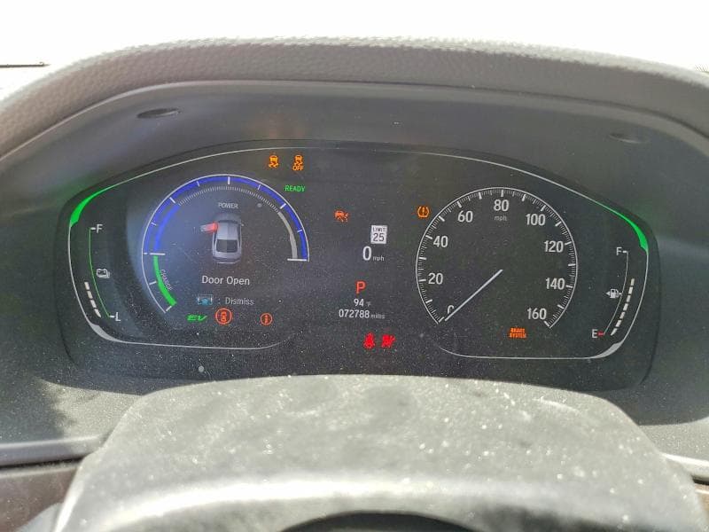 2022 HONDA ACCORD TOURING HYBRID 9