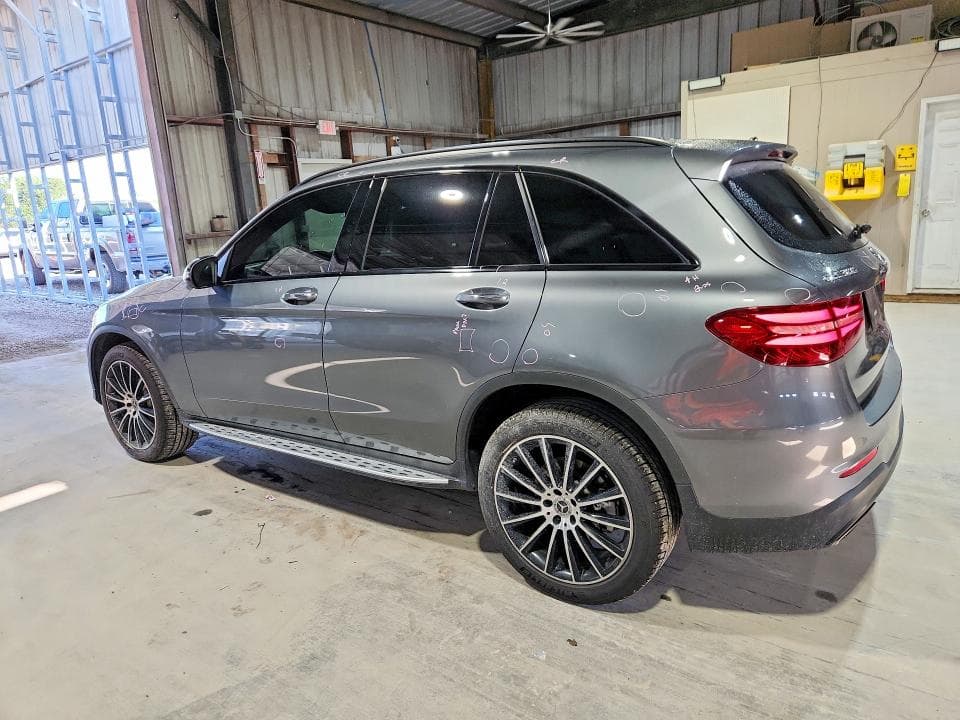 2019 MERCEDES-BENZ GLC 300 4MATIC 2