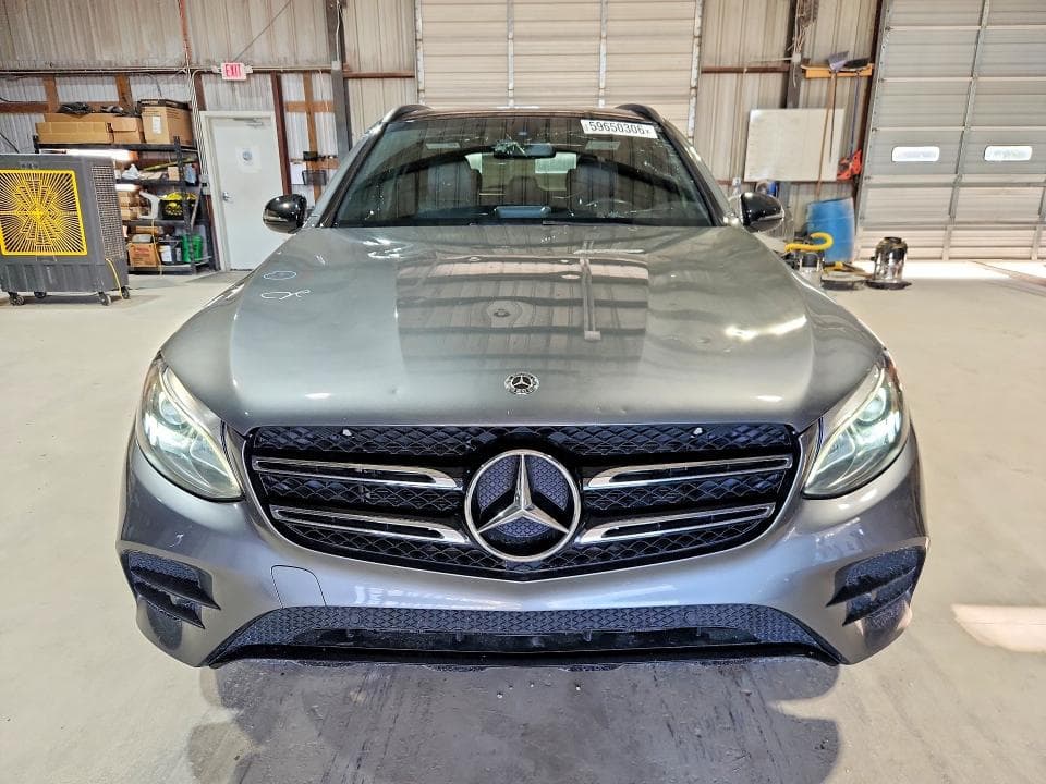 2019 MERCEDES-BENZ GLC 300 4MATIC 5