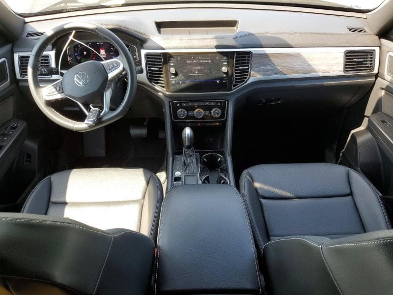 2023 VOLKSWAGEN ATLAS CROSS SPORT SE 8