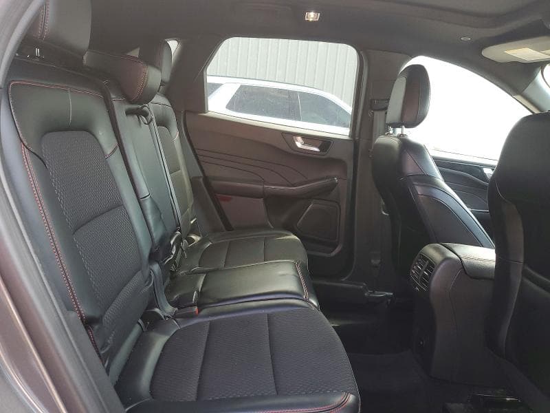 2024 FORD ESCAPE ST LINE 11