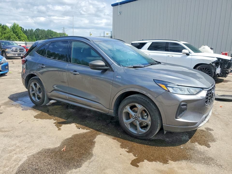 2024 FORD ESCAPE ST LINE 4