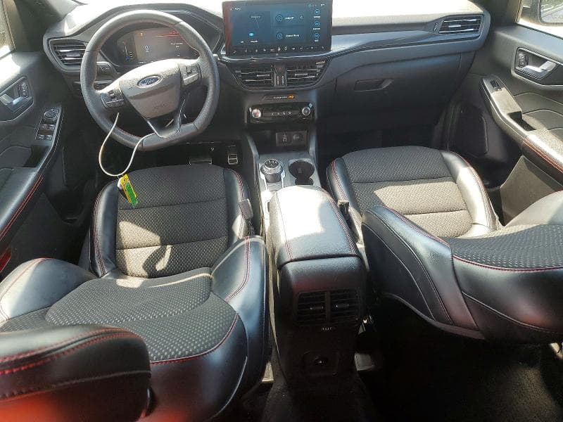 2024 FORD ESCAPE ST LINE 8