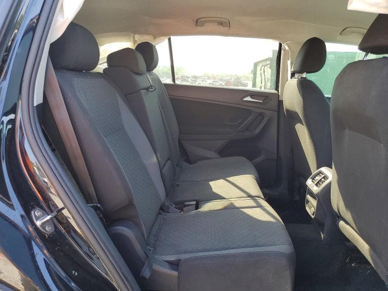 2019 VOLKSWAGEN TIGUAN S 11