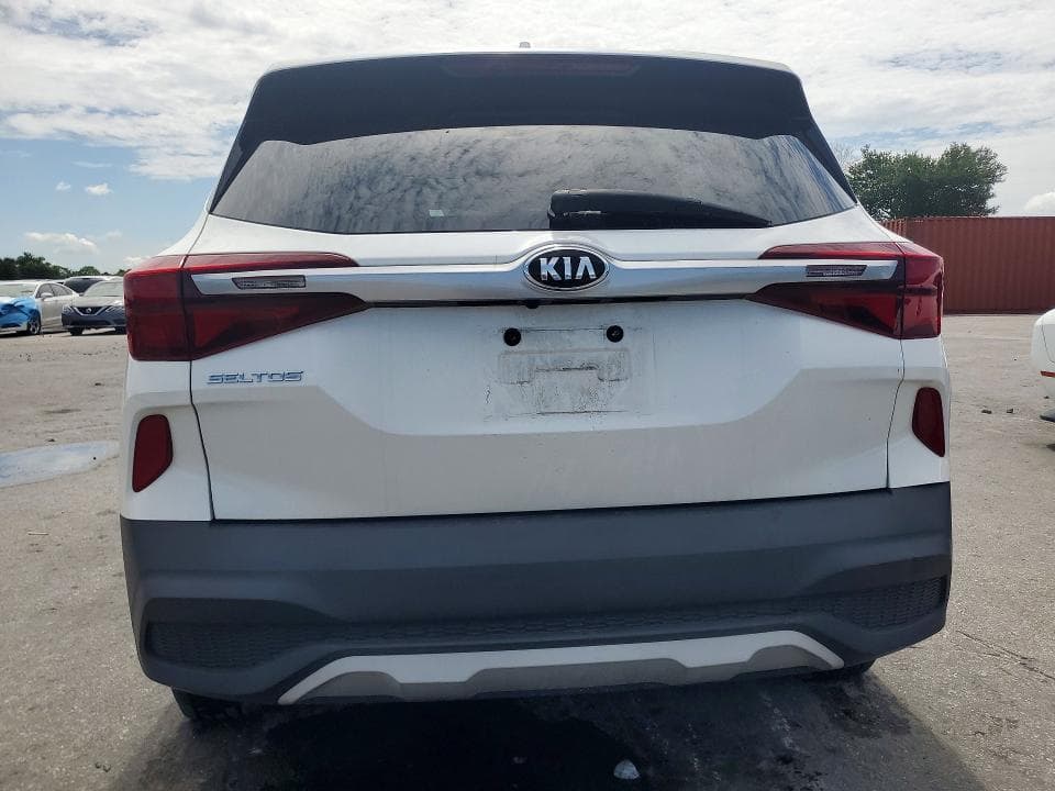 2021 KIA SELTOS LX 6