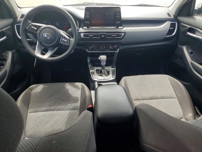 2021 KIA SELTOS LX 8