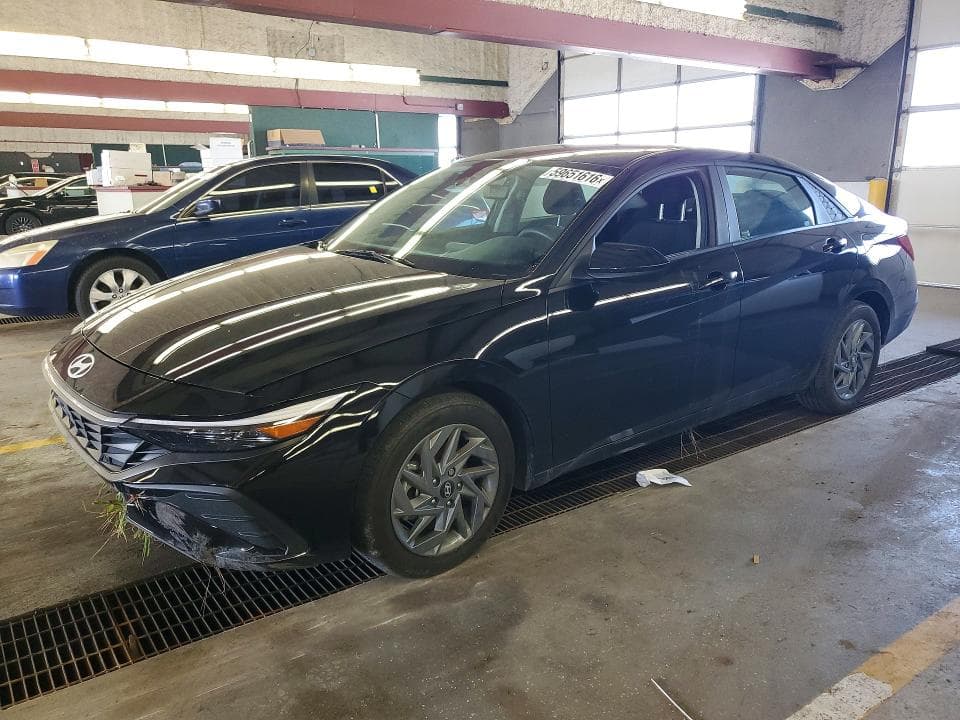 2024 HYUNDAI ELANTRA SEL - 1