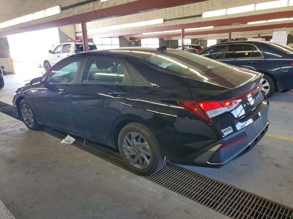2024 HYUNDAI ELANTRA SEL 2