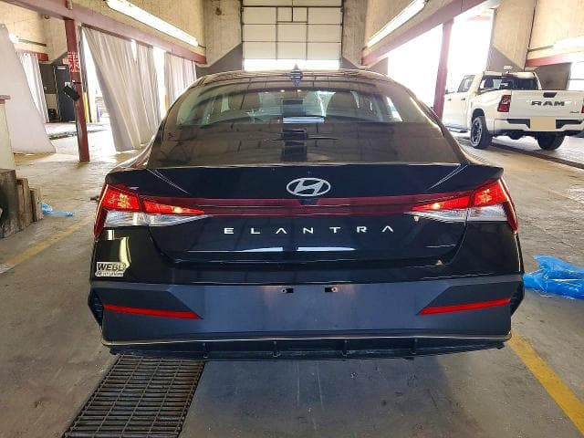 2024 HYUNDAI ELANTRA SEL 6