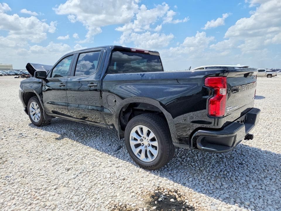 2022 CHEVROLET SILVERADO C1500 CUSTOM 2