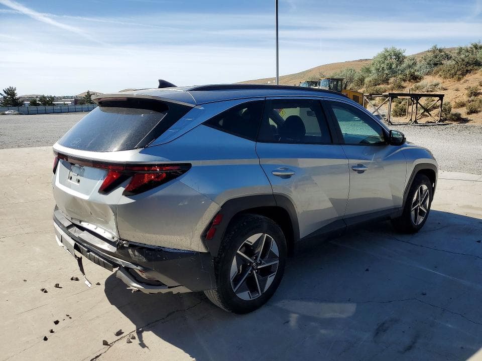 2025 HYUNDAI TUCSON SEL 3