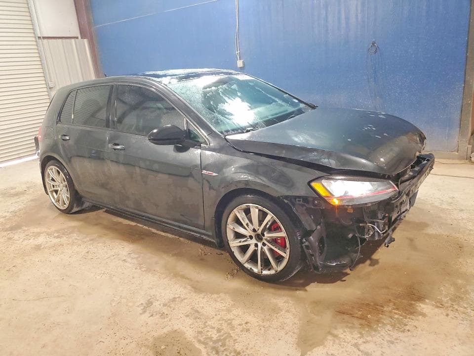 2017 VOLKSWAGEN GTI S/SE 4