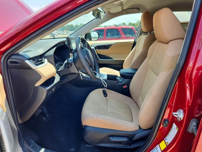 2022 TOYOTA RAV4 LE LE 7