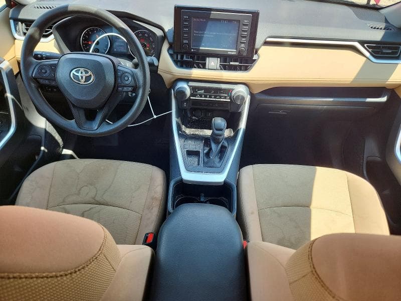 2022 TOYOTA RAV4 LE LE 8