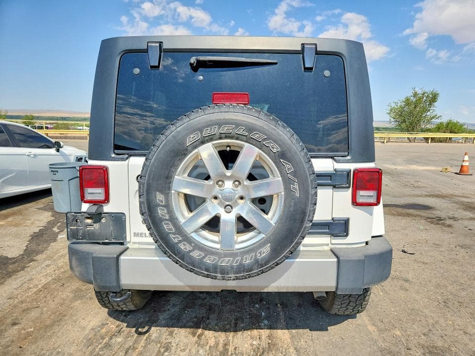 2017 JEEP WRANGLER UNLIMITED SAHARA SAHARA 6