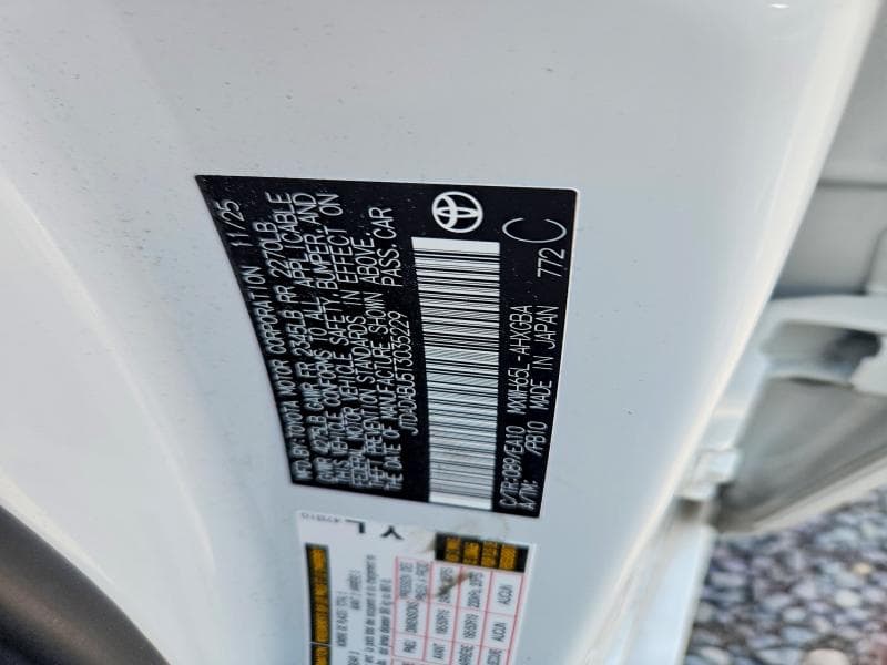 2026 TOYOTA PRIUS XLE 12
