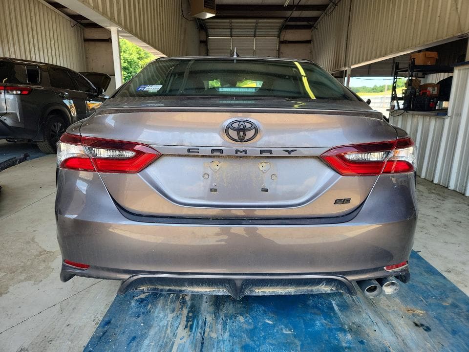 2024 TOYOTA CAMRY SE 6