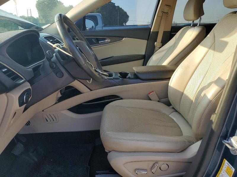 2019 LINCOLN NAUTILUS RESERVE 7