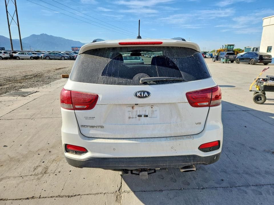 2020 KIA SORENTO S S 6
