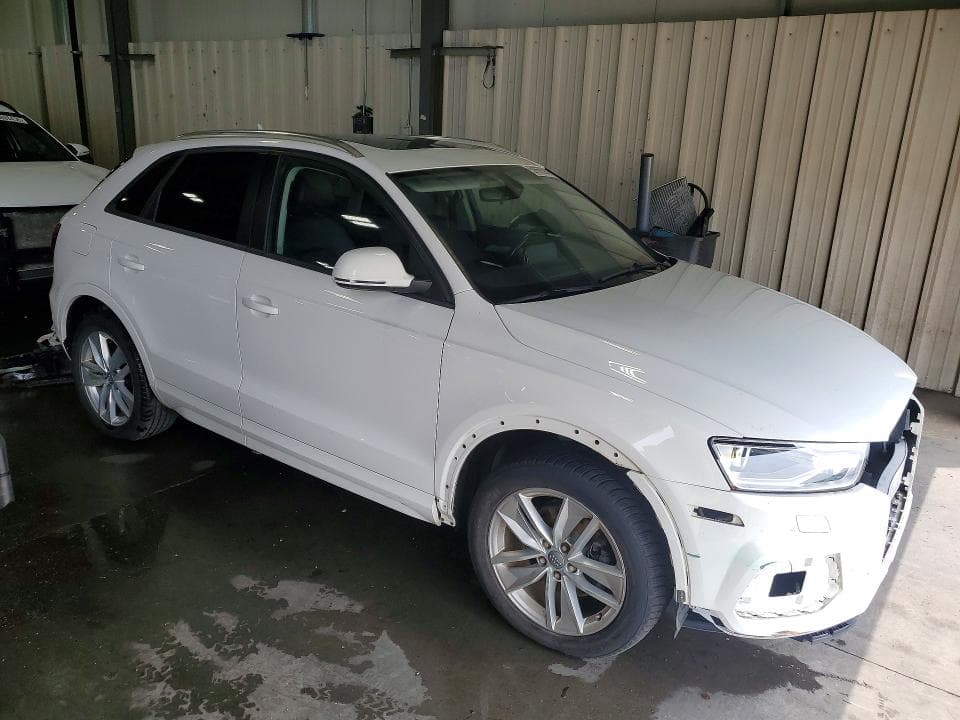 2017 AUDI Q3 PREMIUM PREMIUM 4
