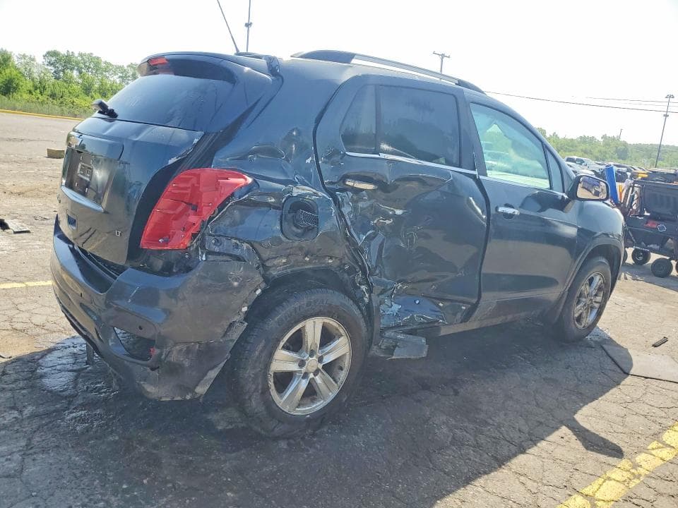 2017 CHEVROLET TRAX 1LT 3