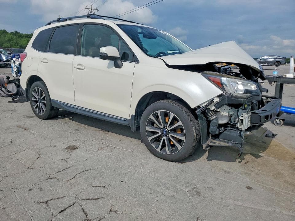 2017 SUBARU FORESTER 2.0XT TOURING 4