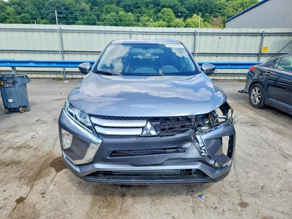 2020 MITSUBISHI ECLIPSE CROSS ES 5