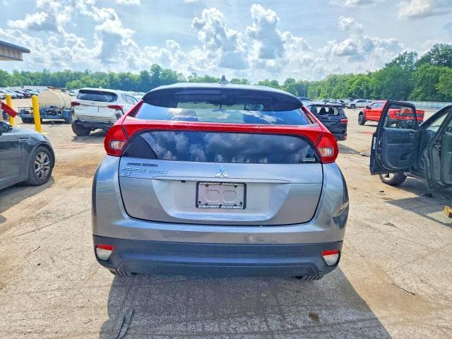 2020 MITSUBISHI ECLIPSE CROSS ES 6