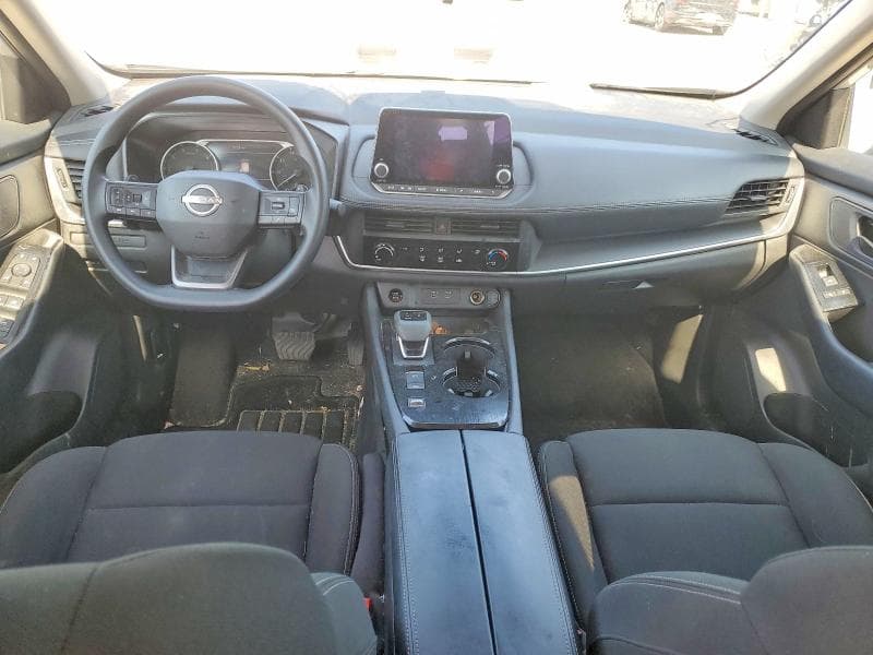 2025 NISSAN ROGUE S 8
