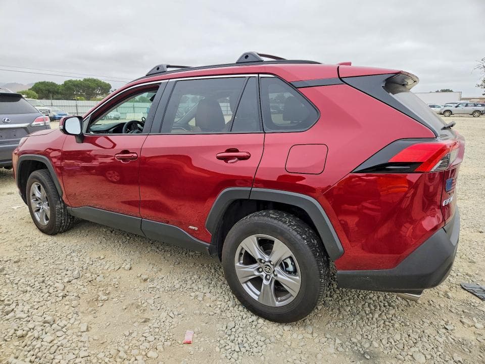 2025 TOYOTA RAV4 HYBRID XLE 2