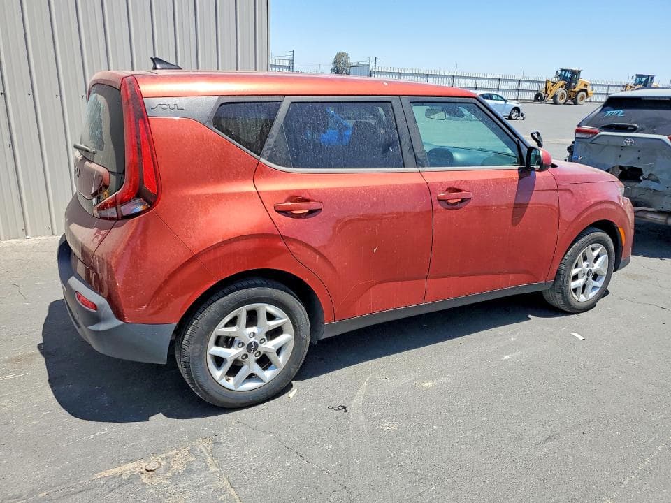2022 KIA SOUL LX 3