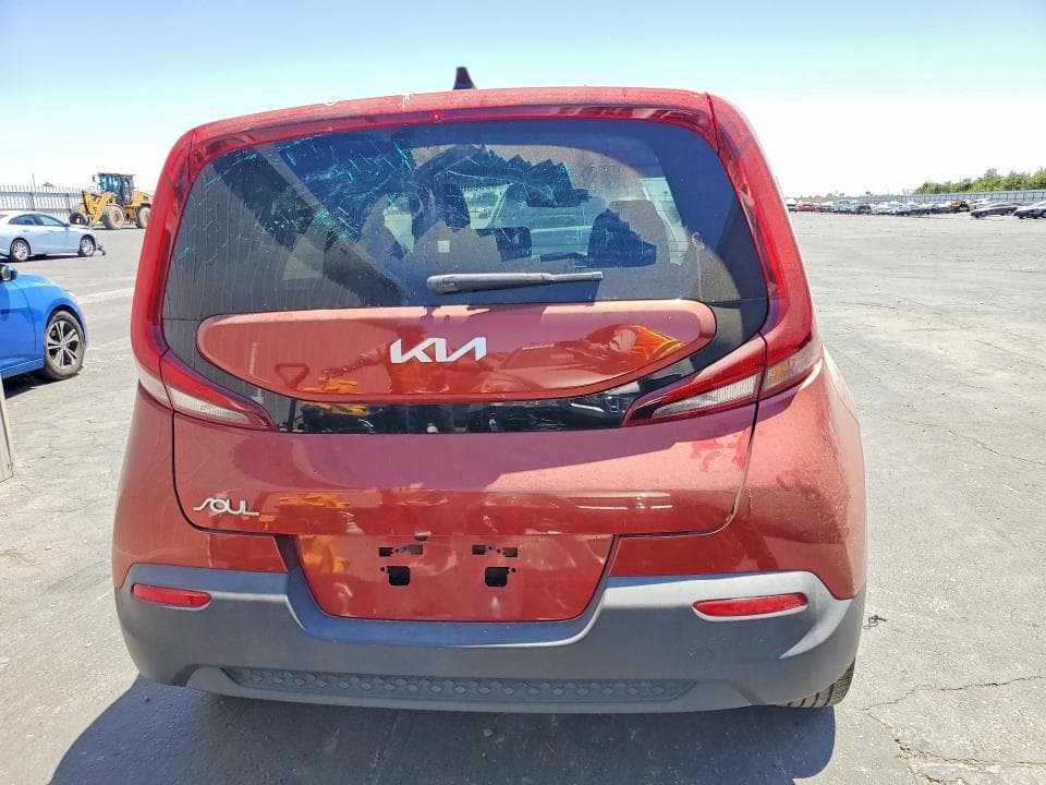 2022 KIA SOUL LX 6
